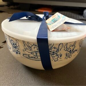 Disney Blue and White set of three bowls with Lid